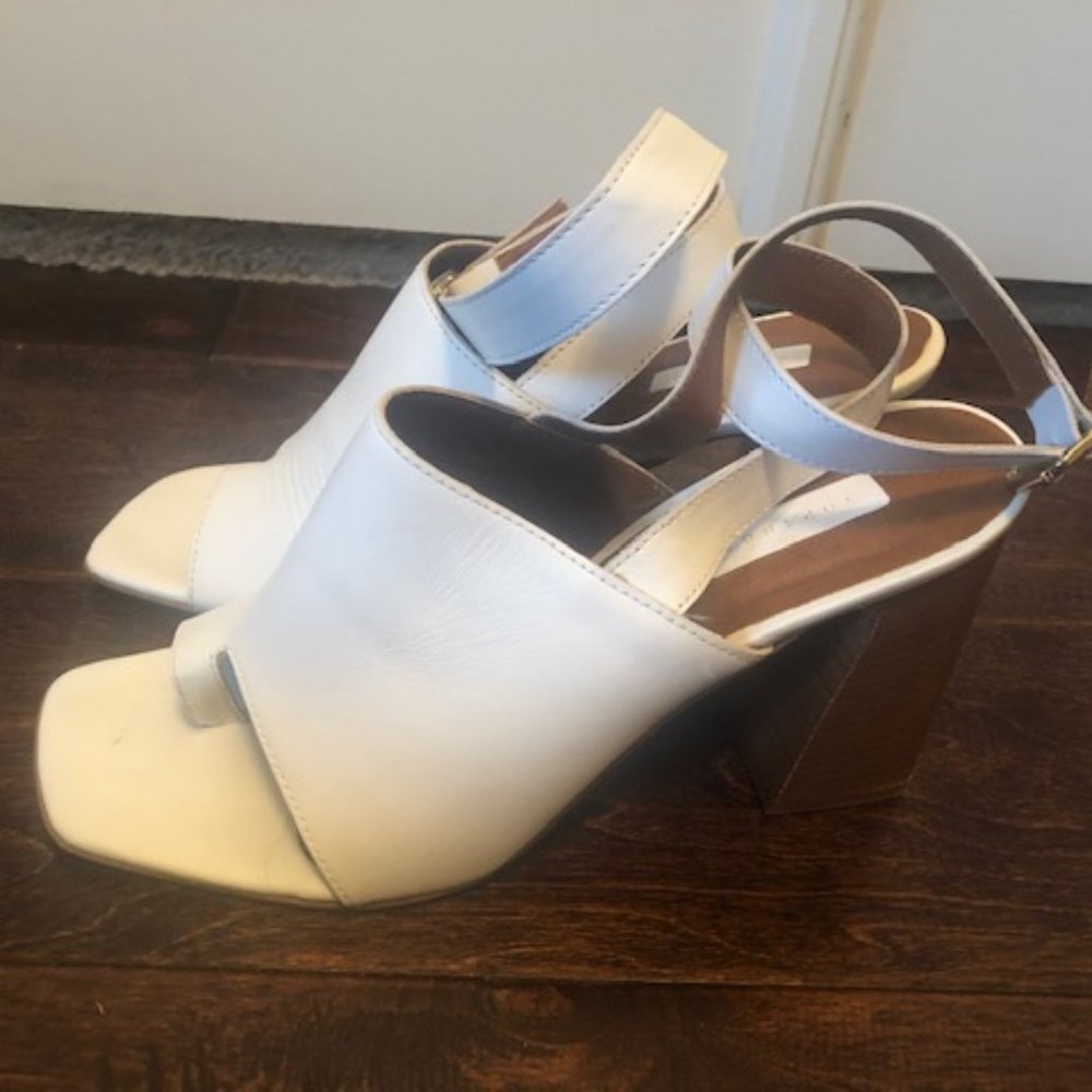 Topshop White Block Heels - Picture 2 of 5